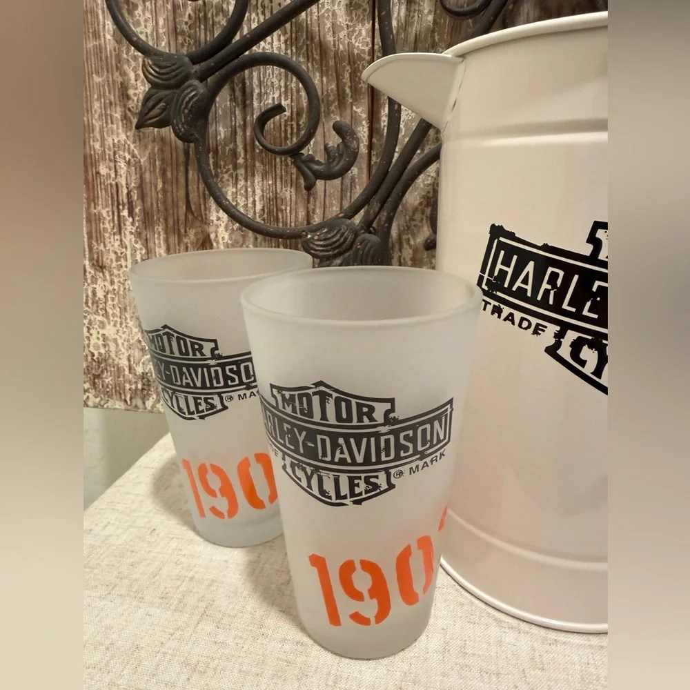 *NWOT Harley Davidson pitcher & glass set frosted glasses - Picture 5 of 10